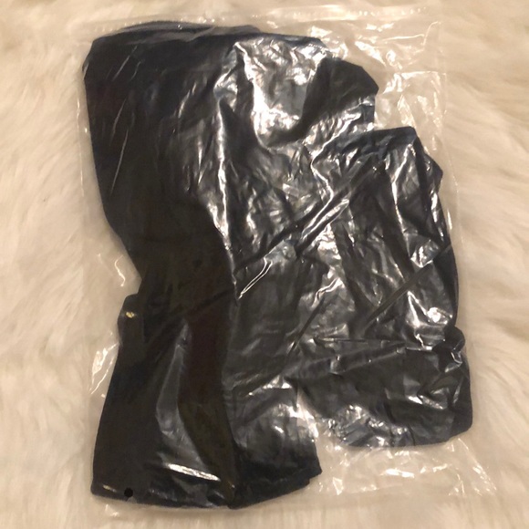 NWT: - Picture 2 of 3